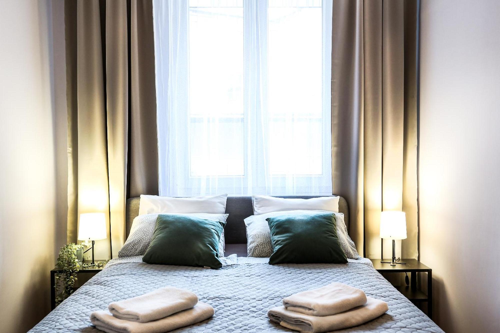 Fully-Furnished Apartment With Air Conditioning For Families, Cracow Old Town Краков Экстерьер фото