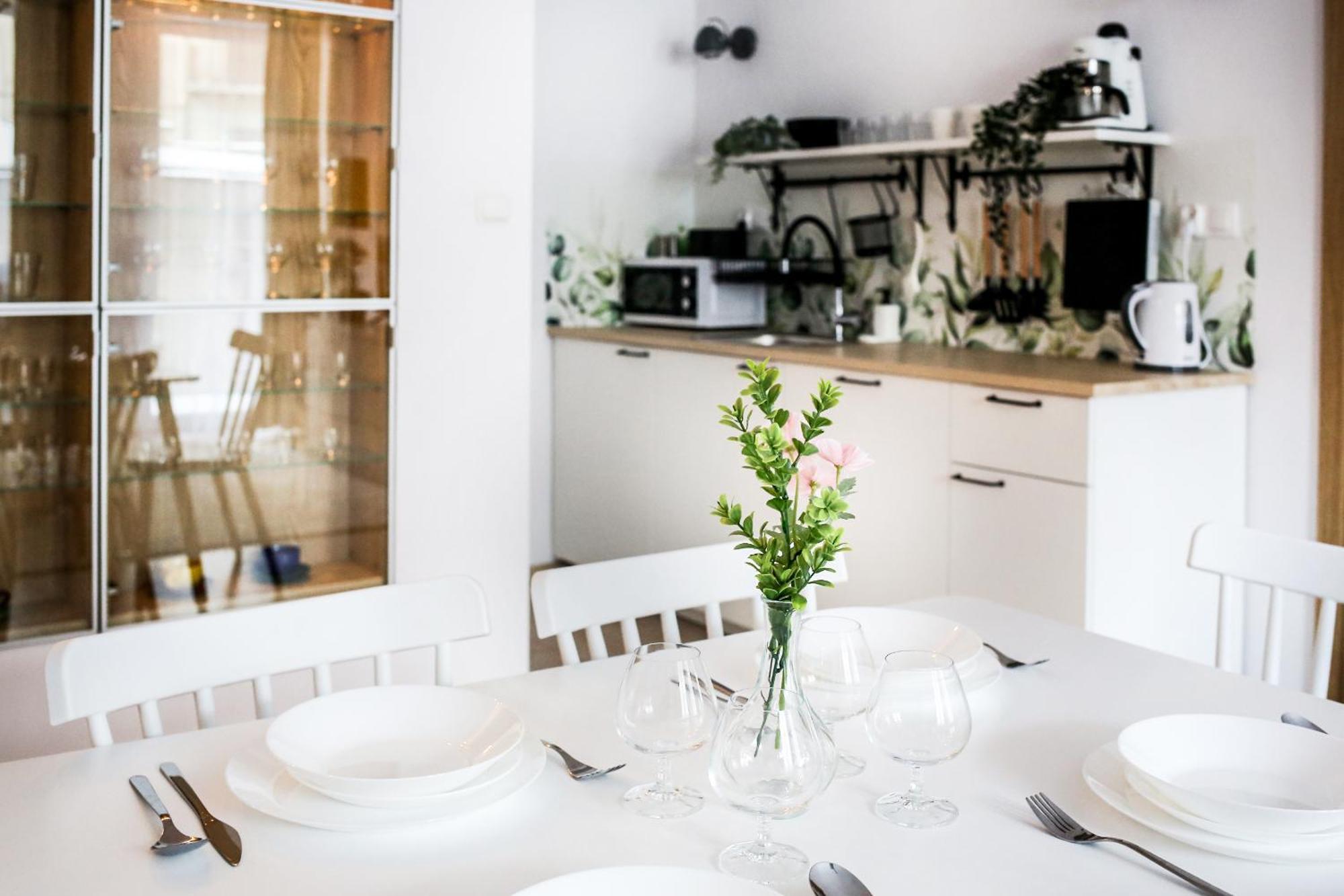 Fully-Furnished Apartment With Air Conditioning For Families, Cracow Old Town Краков Экстерьер фото