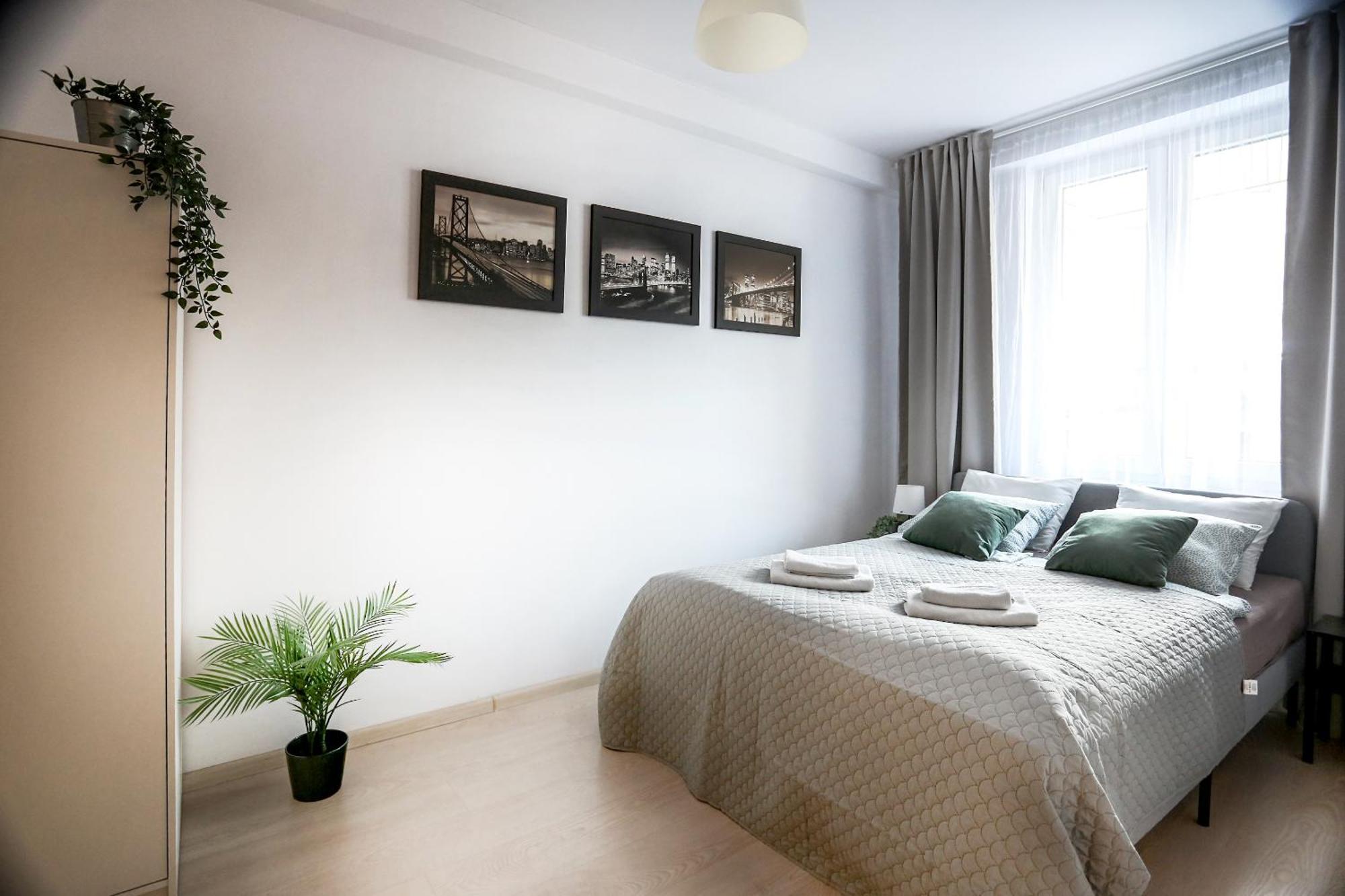 Fully-Furnished Apartment With Air Conditioning For Families, Cracow Old Town Краков Экстерьер фото