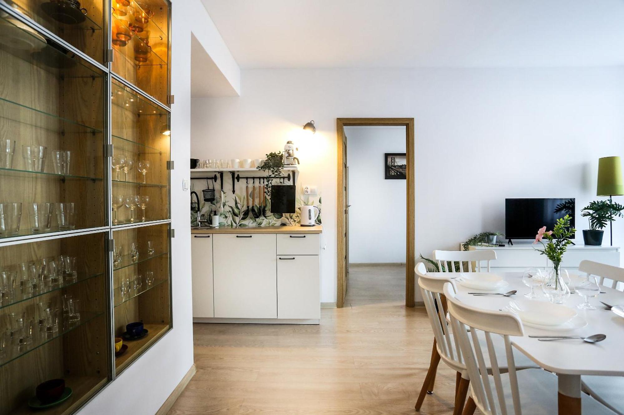 Fully-Furnished Apartment With Air Conditioning For Families, Cracow Old Town Краков Экстерьер фото