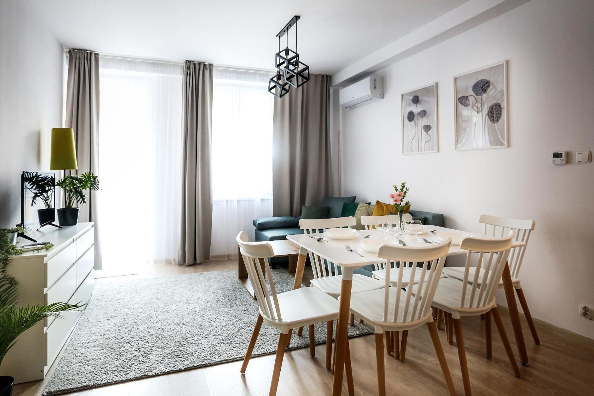Fully-Furnished Apartment With Air Conditioning For Families, Cracow Old Town Краков Экстерьер фото